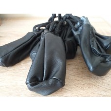 Dice bag made of genuine leather